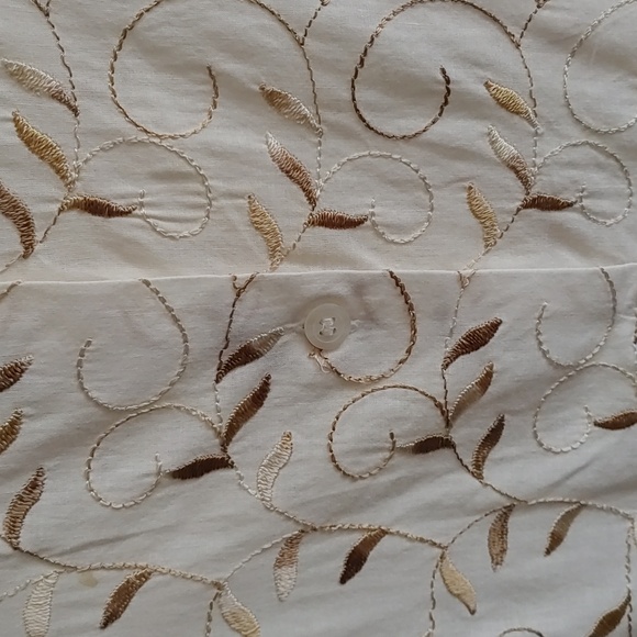 Anne Klein US L Off-White Cotton Blend Embroidered Button Down Top - Picture 6 of 10